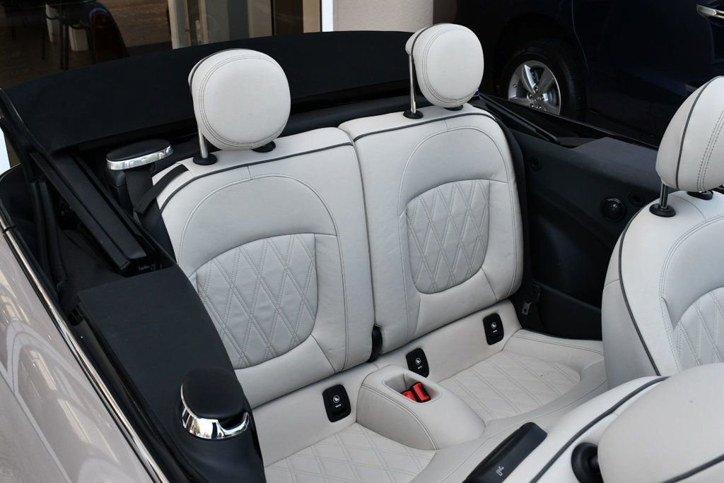 Used 2024 MINI Cooper S image 17