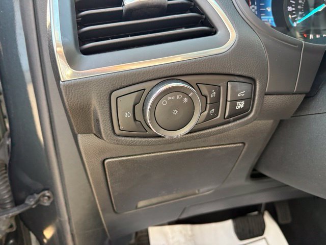 Used 2024 Ford Edge Titanium AWD/4WD image 24