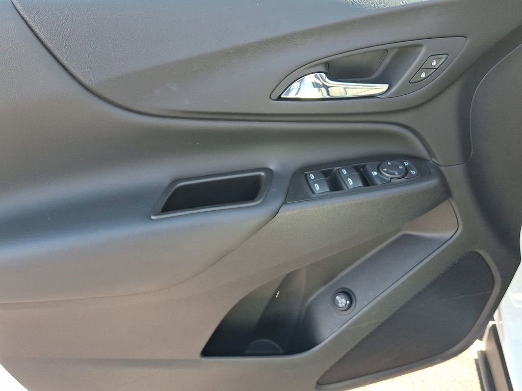 Certified 2024 Chevrolet Equinox LT w/ LPO, Floor Liner Package image 13