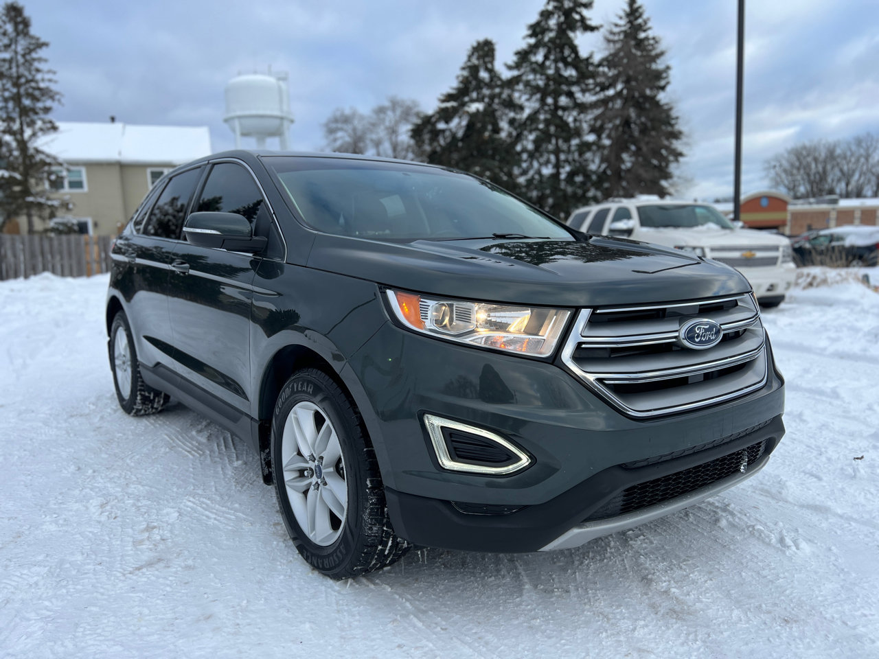 Used 2015 Ford Edge SEL image 15
