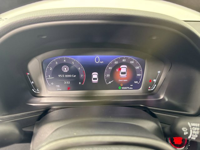 Used 2025 Honda Accord SE image 17