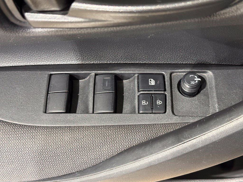 Certified 2025 Toyota Corolla LE FWD image 15