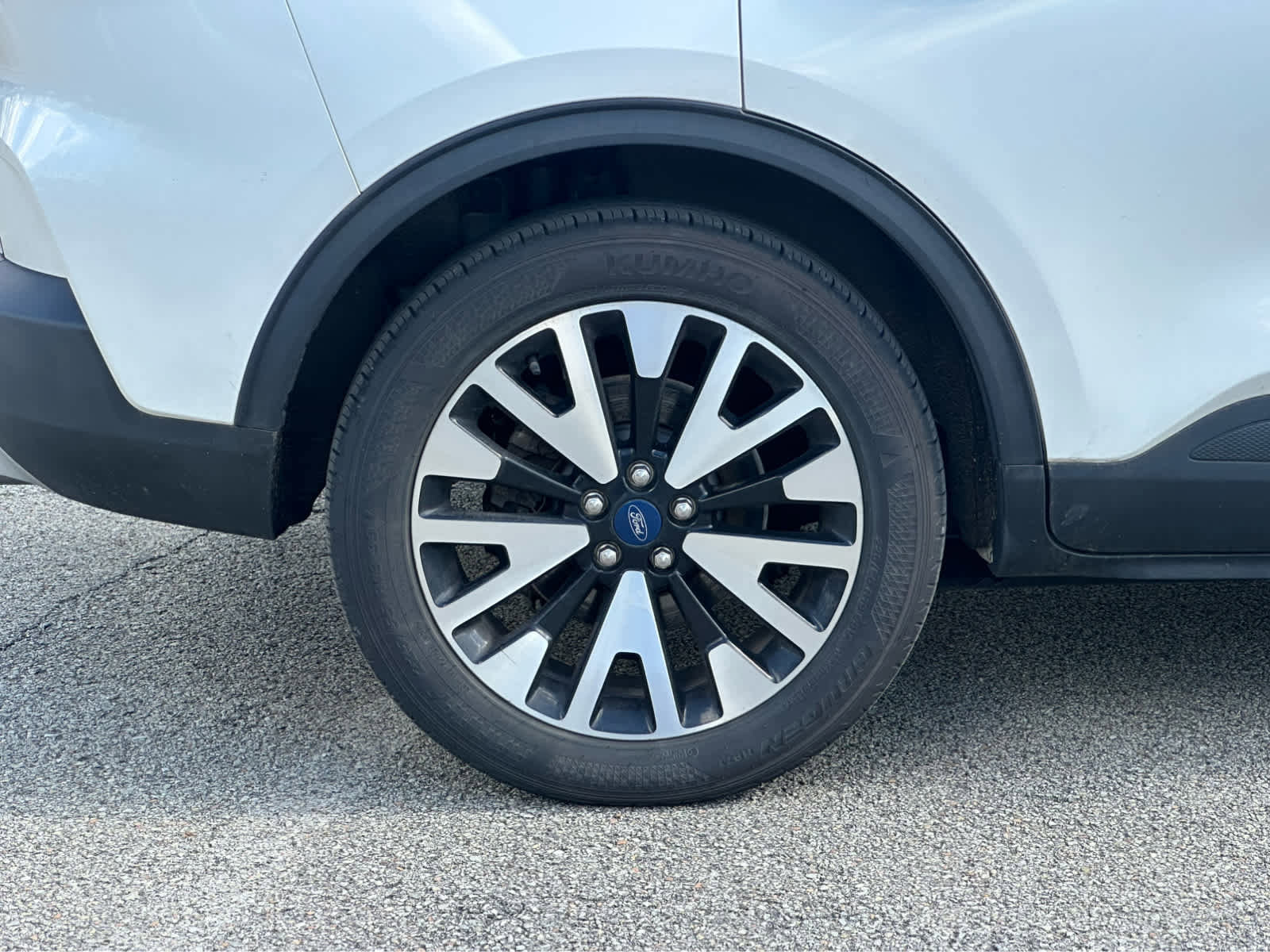 Used 2020 Ford Escape SE Sport AWD/4WD image 23