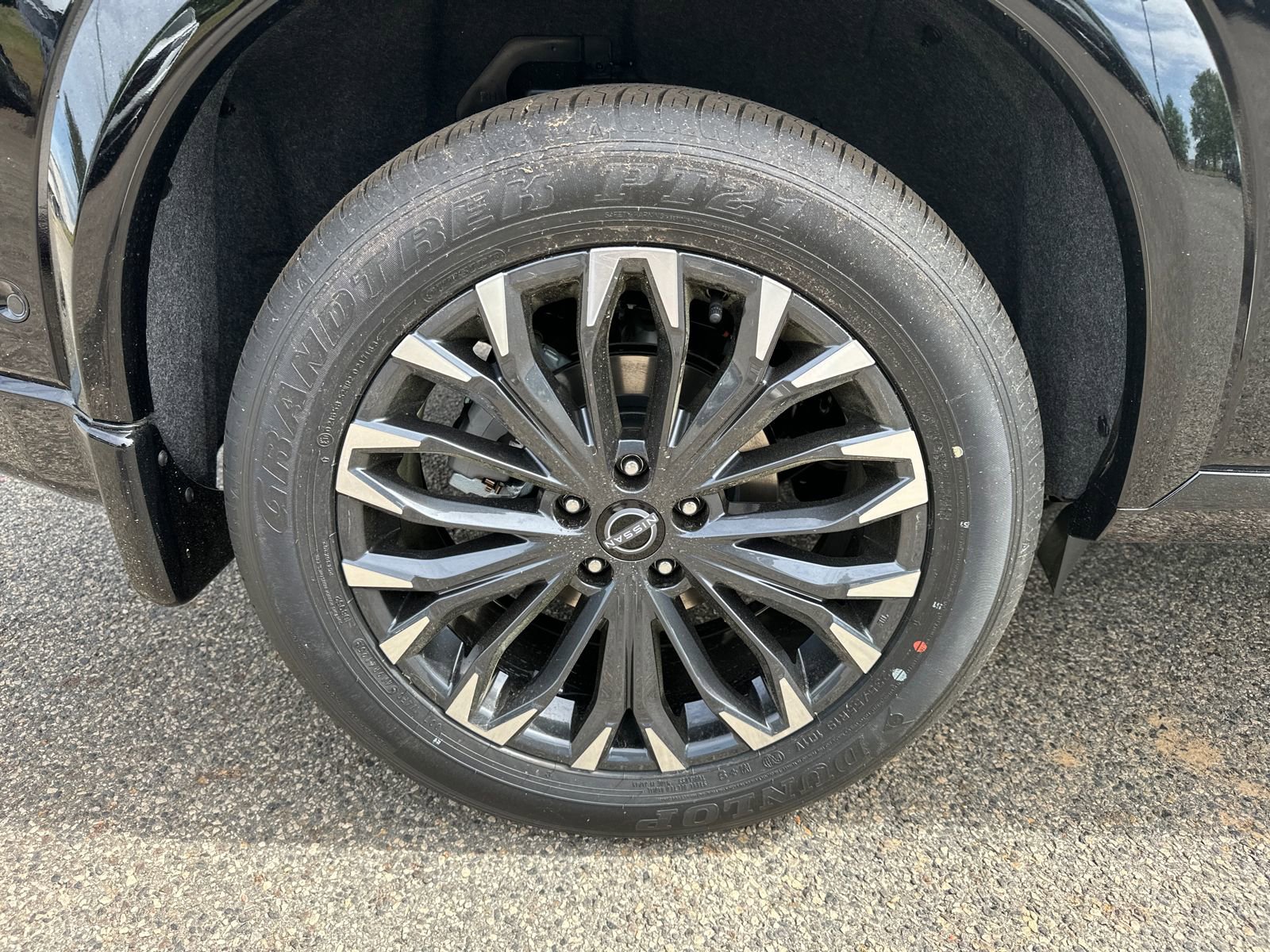 New 2026 Nissan Rogue Platinum w/ Tech Package image 15