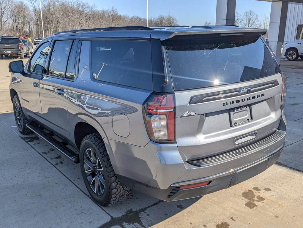 Used 2022 Chevrolet Suburban Z71 w/ Luxury Package image 8