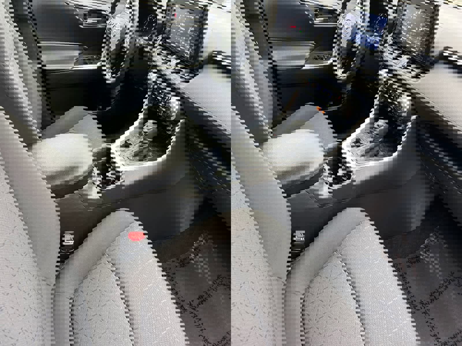 Used 2020 Toyota RAV4 XLE image 17