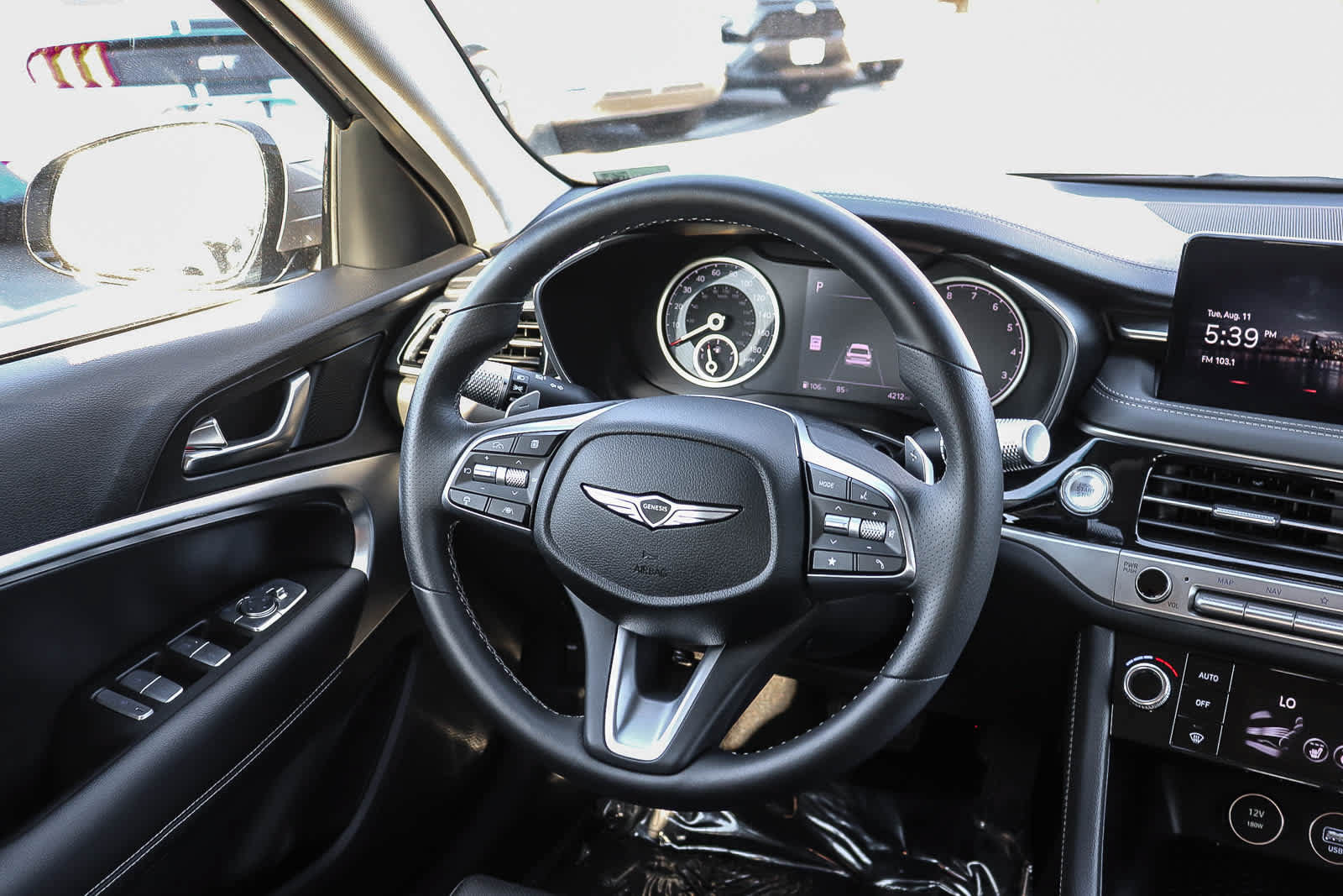 Used 2026 Genesis G70 2.5T AWD/4WD image 15