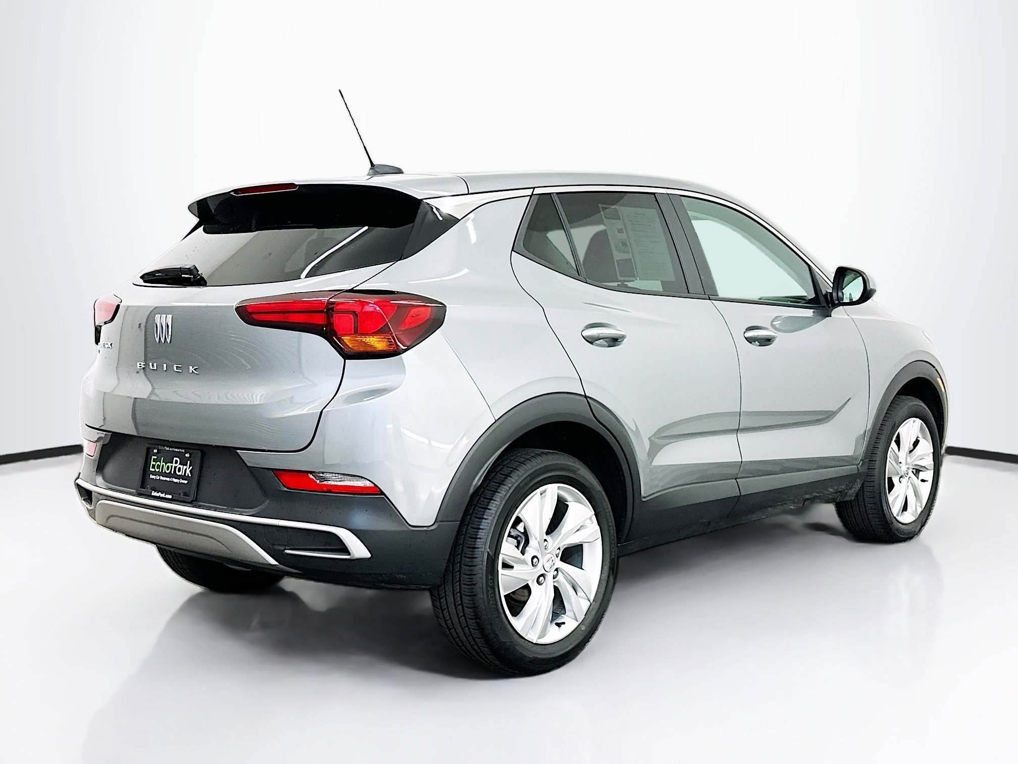 Used 2025 Buick Encore GX Preferred image 9
