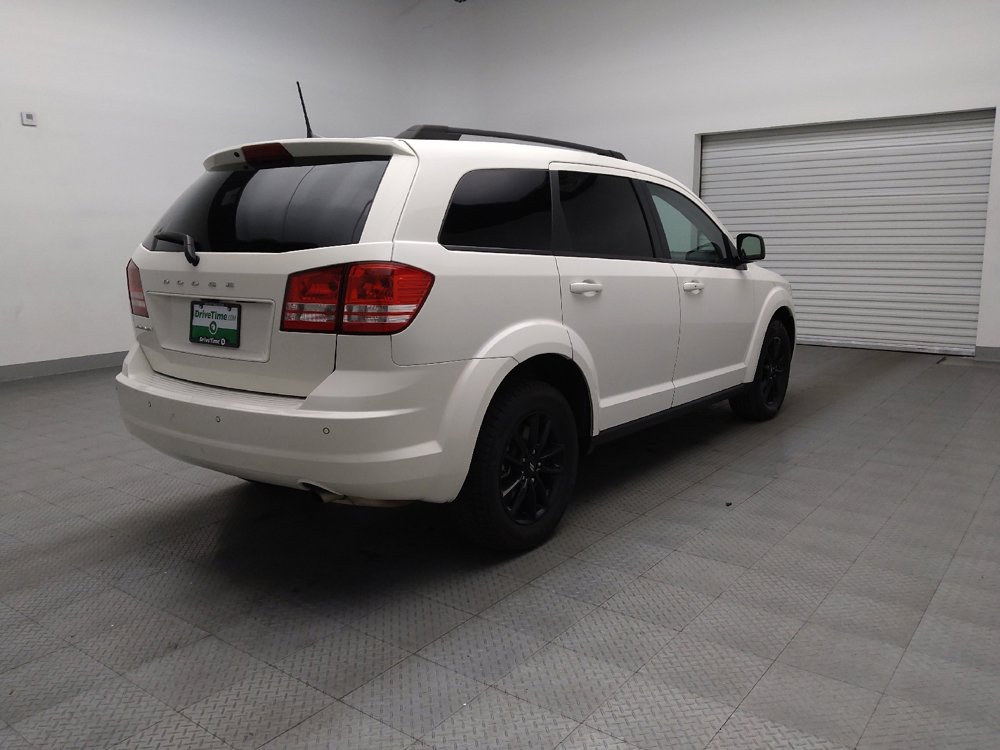 Used 2020 Dodge Journey SE w/ SE Popular Equipment Group image 9