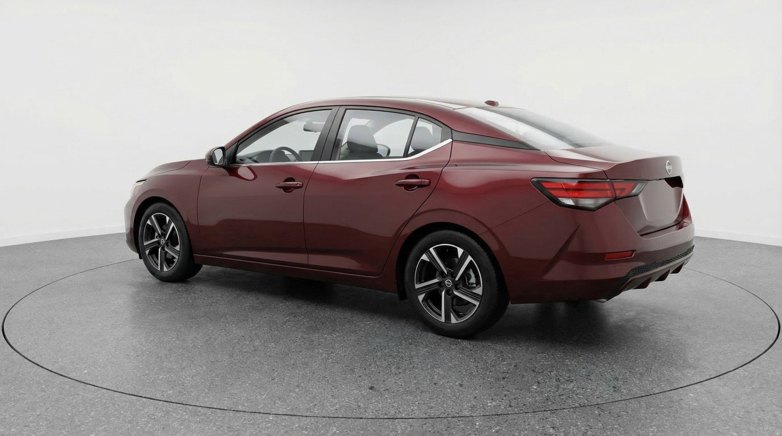 Used 2025 Nissan Sentra SV image 6