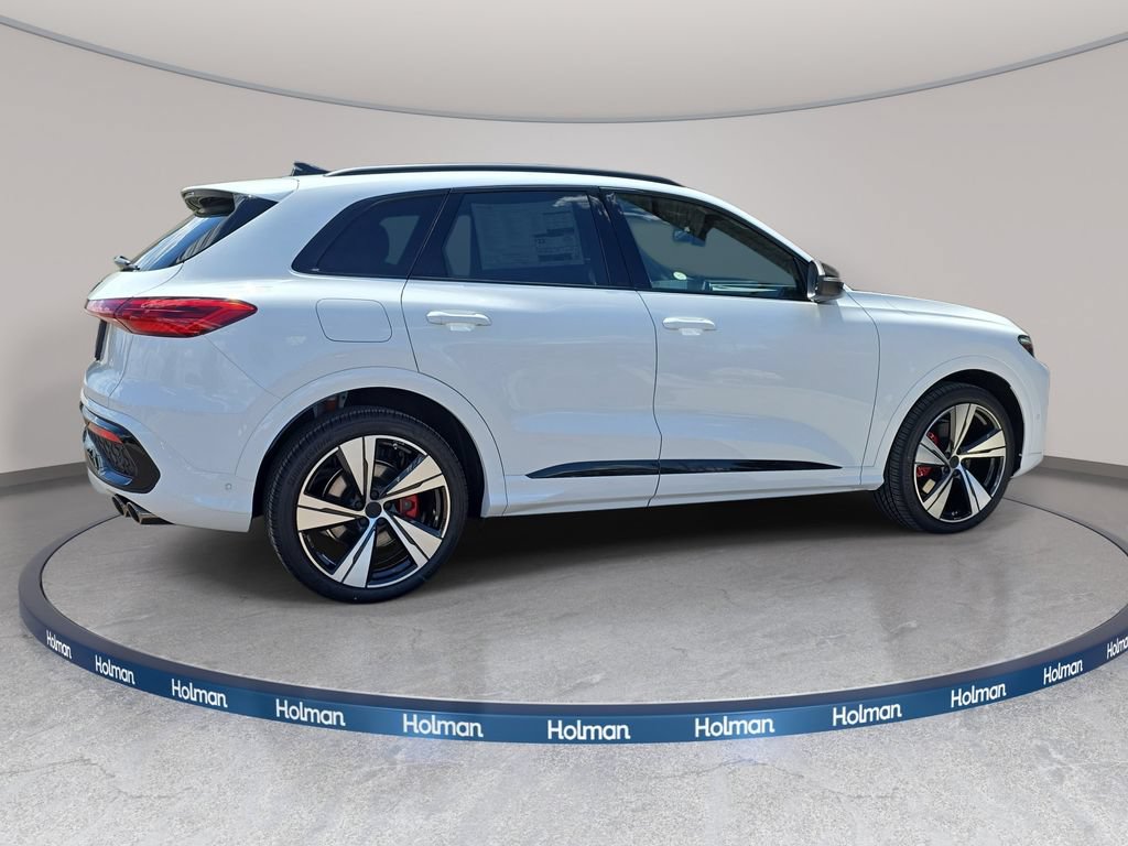 New 2026 Audi SQ5 Premium Plus AWD/4WD image 5