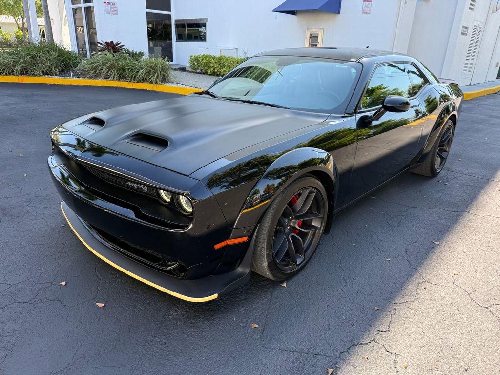 Used 2019 Dodge Challenger SRT Hellcat Redeye image 17