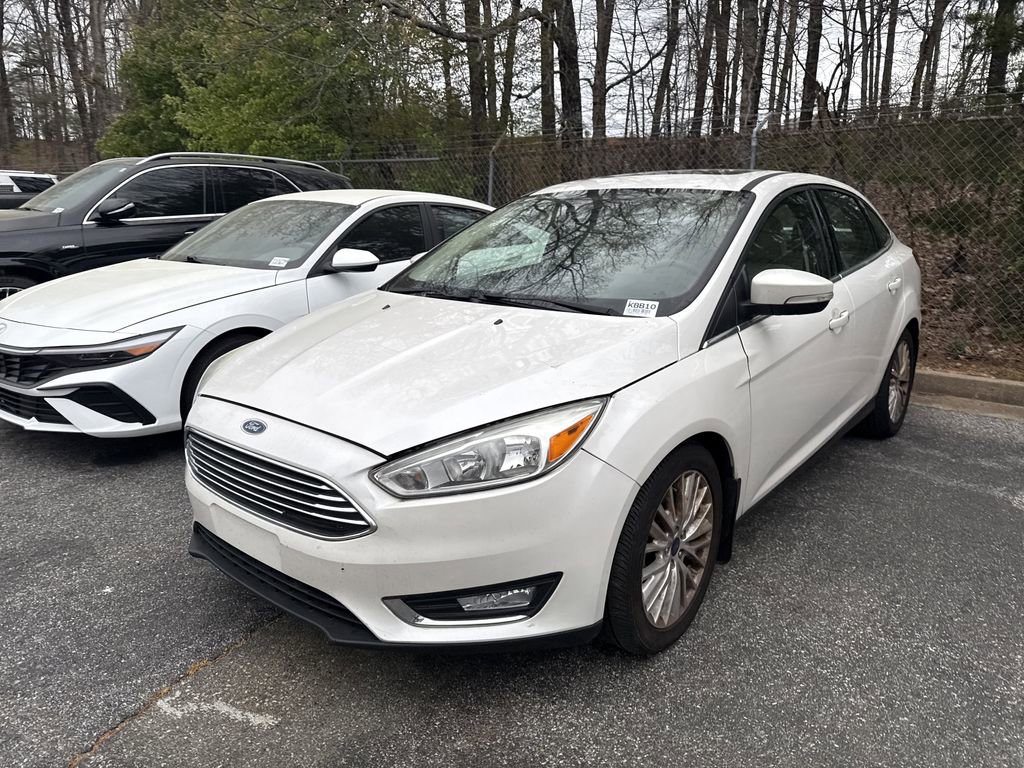 Used 2017 Ford Focus Titanium w/ Titanium Technology Package image 6