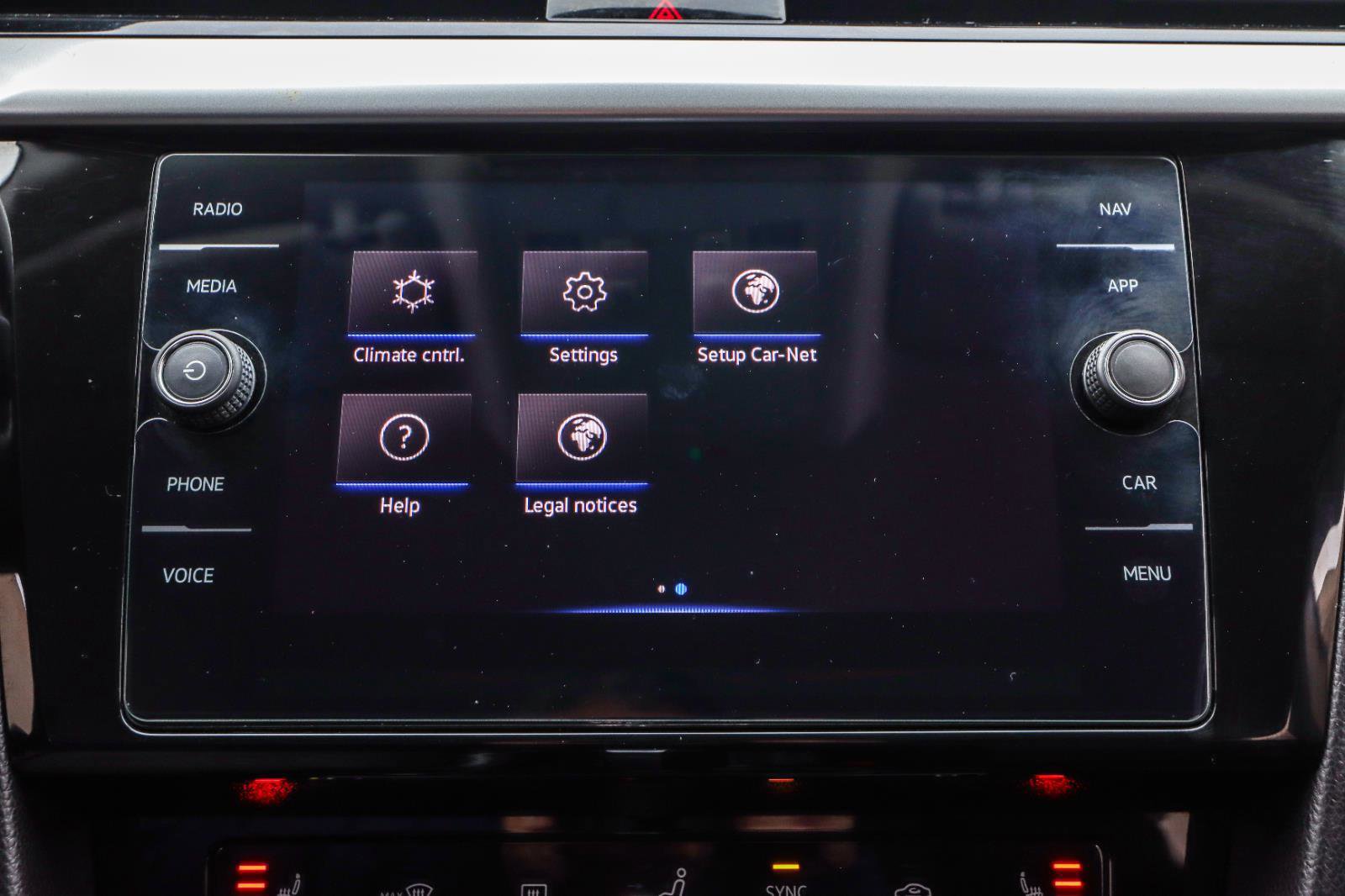 Used 2021 Volkswagen Arteon SE w/ Arteon MDO Package image 10