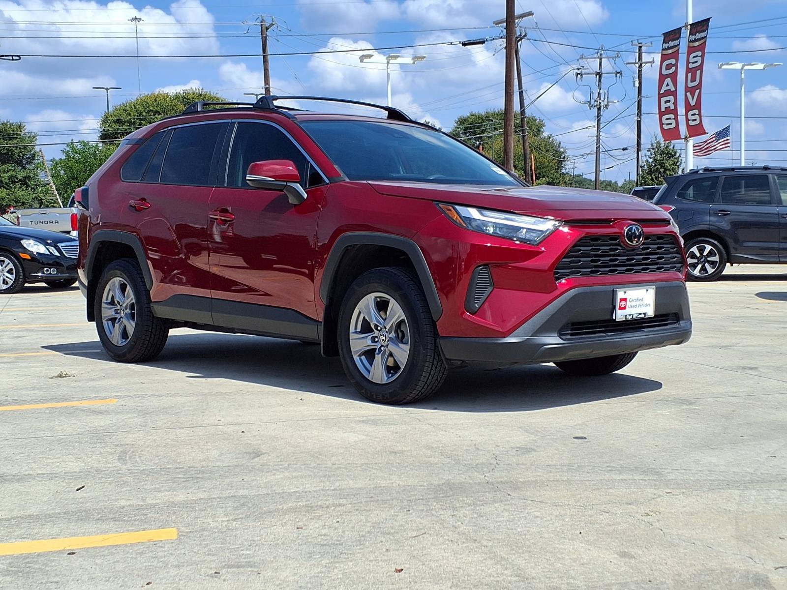 Certified 2023 Toyota RAV4 XLE FWD image 3