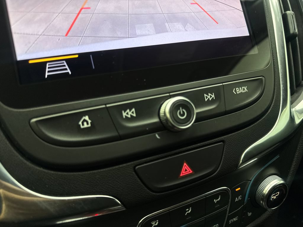 Used 2019 Chevrolet Equinox LT AWD/4WD image 68