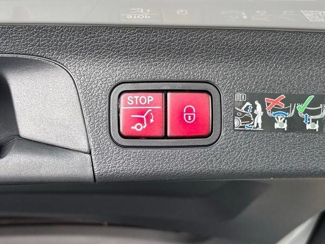New 2025 Mercedes-Benz GLS 580 4MATIC image 13