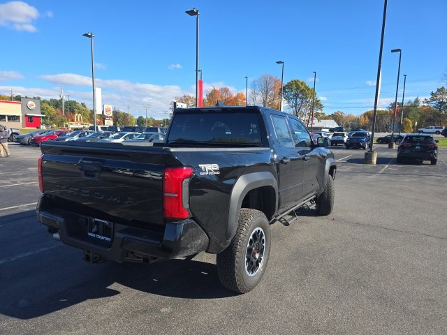 New 2025 Toyota Tacoma TRD Off-Road image 3