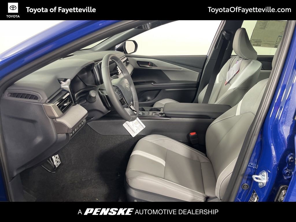 Used 2026 Toyota Camry SE FWD image 21