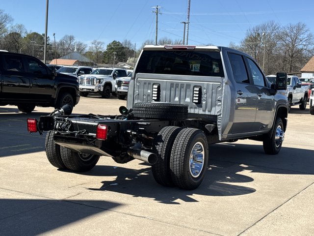 New 2026 Chevrolet Silverado 3500 LT w/ Convenience Package image 3