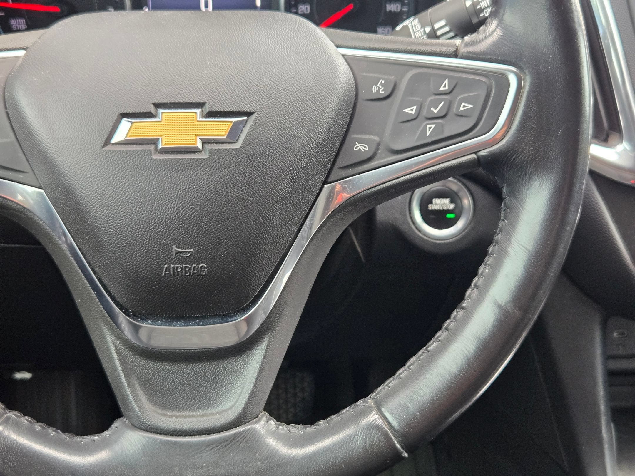 Used 2019 Chevrolet Equinox LT FWD image 19