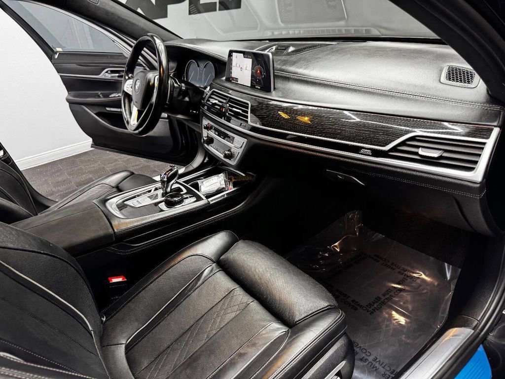 Used 2016 BMW 740i image 57