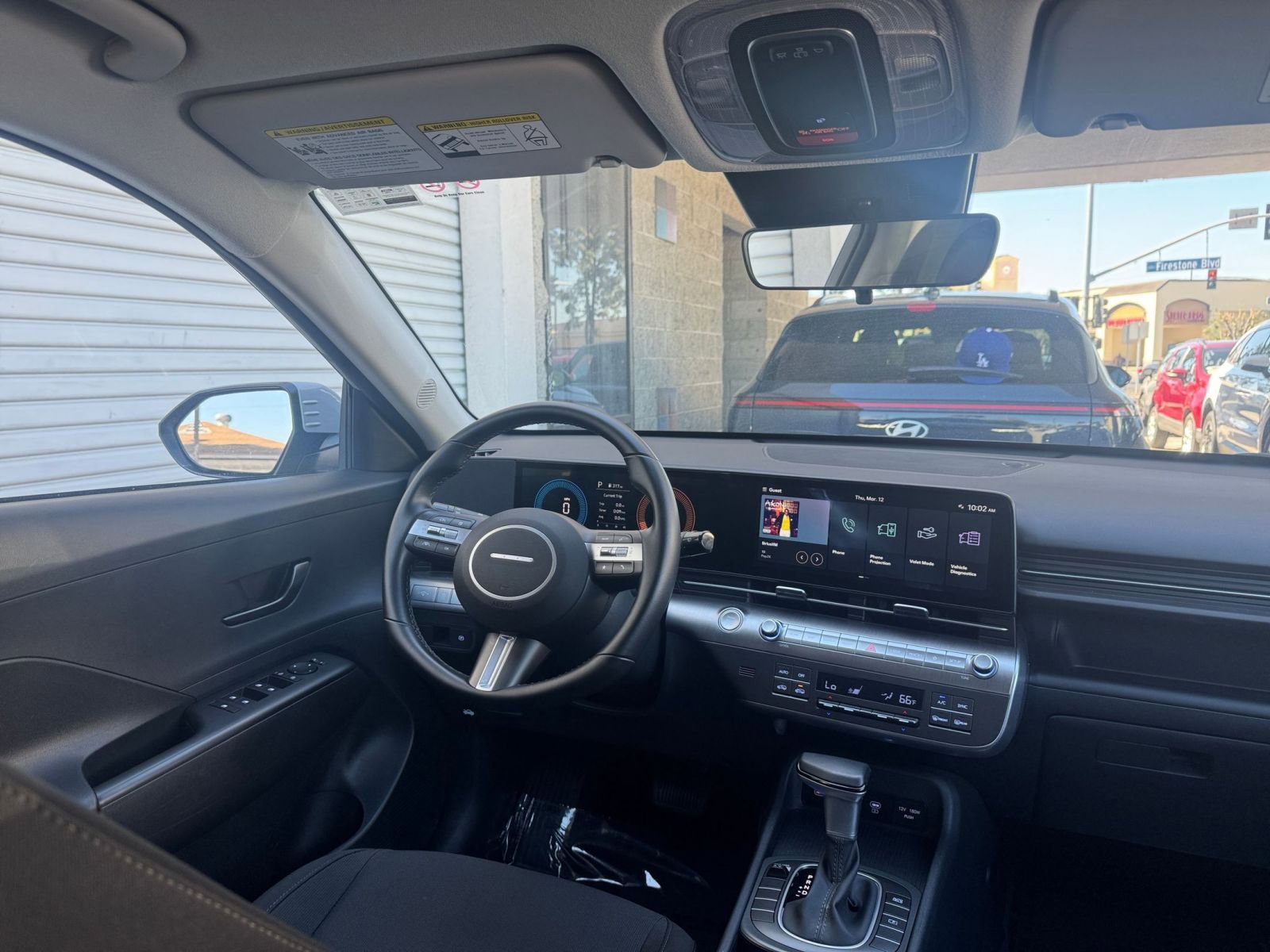 Used 2025 Hyundai Kona SEL image 35