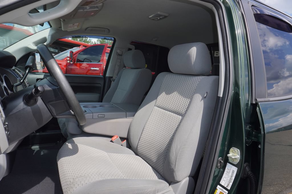 Used 2013 Toyota Tundra 4x4 Double Cab w/ Tow Pkg image 19