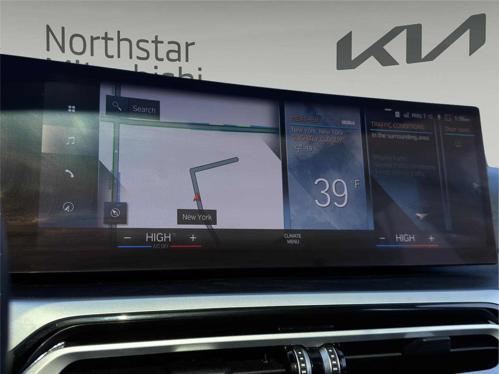 Used 2024 BMW 330i xDrive Sedan w/ Convenience Package image 14