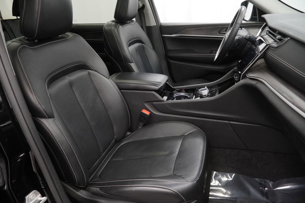 Used 2022 Jeep Grand Cherokee L Limited image 50