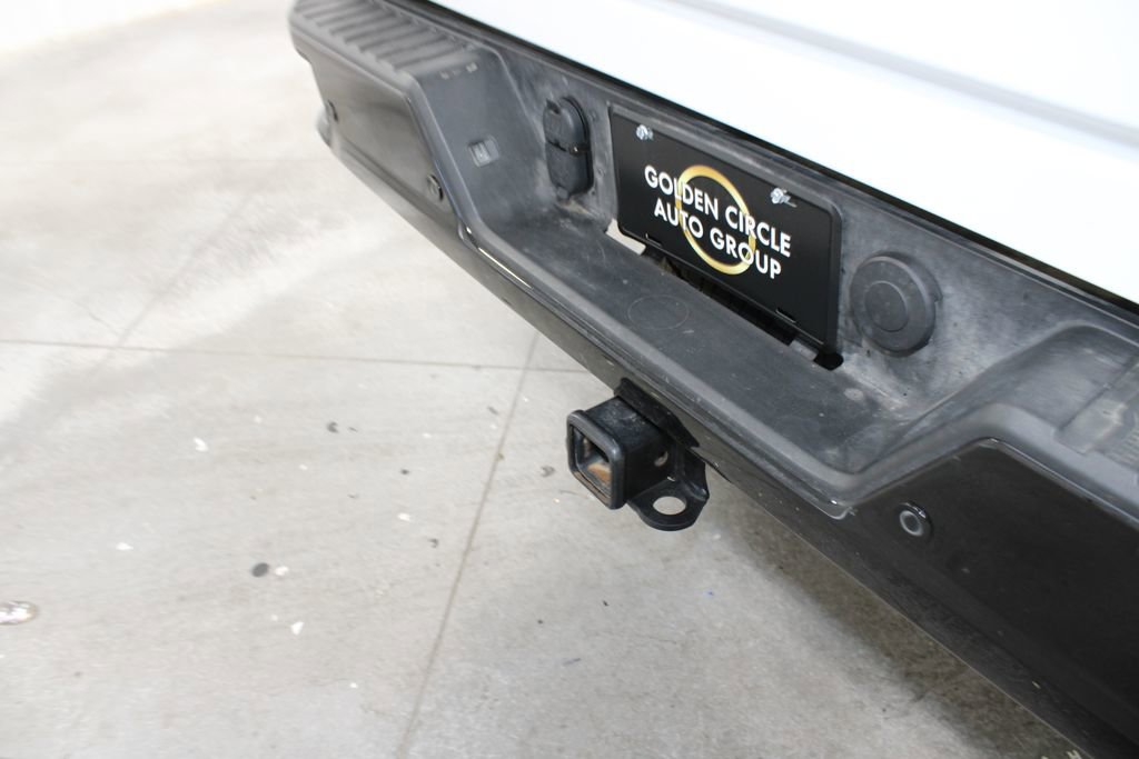 Used 2024 Chevrolet Silverado 2500 Custom w/ Custom Value Package image 17