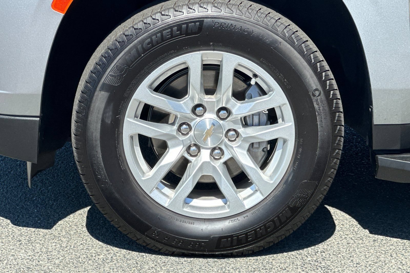 Used 2024 Chevrolet Tahoe LT AWD/4WD image 27