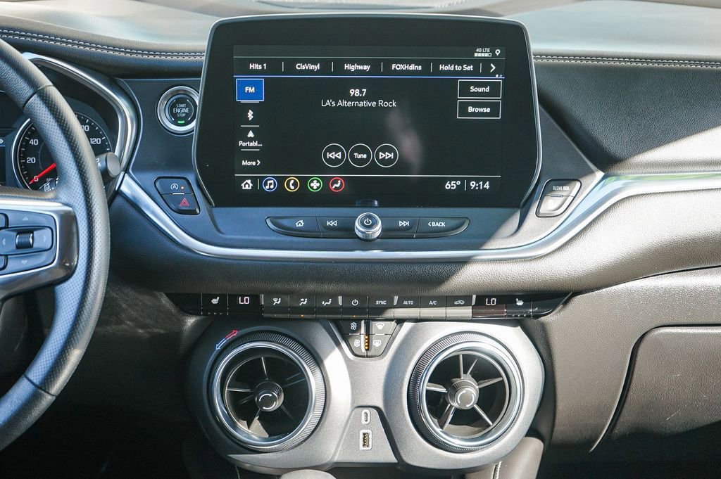 Used 2025 Chevrolet Blazer LT image 13