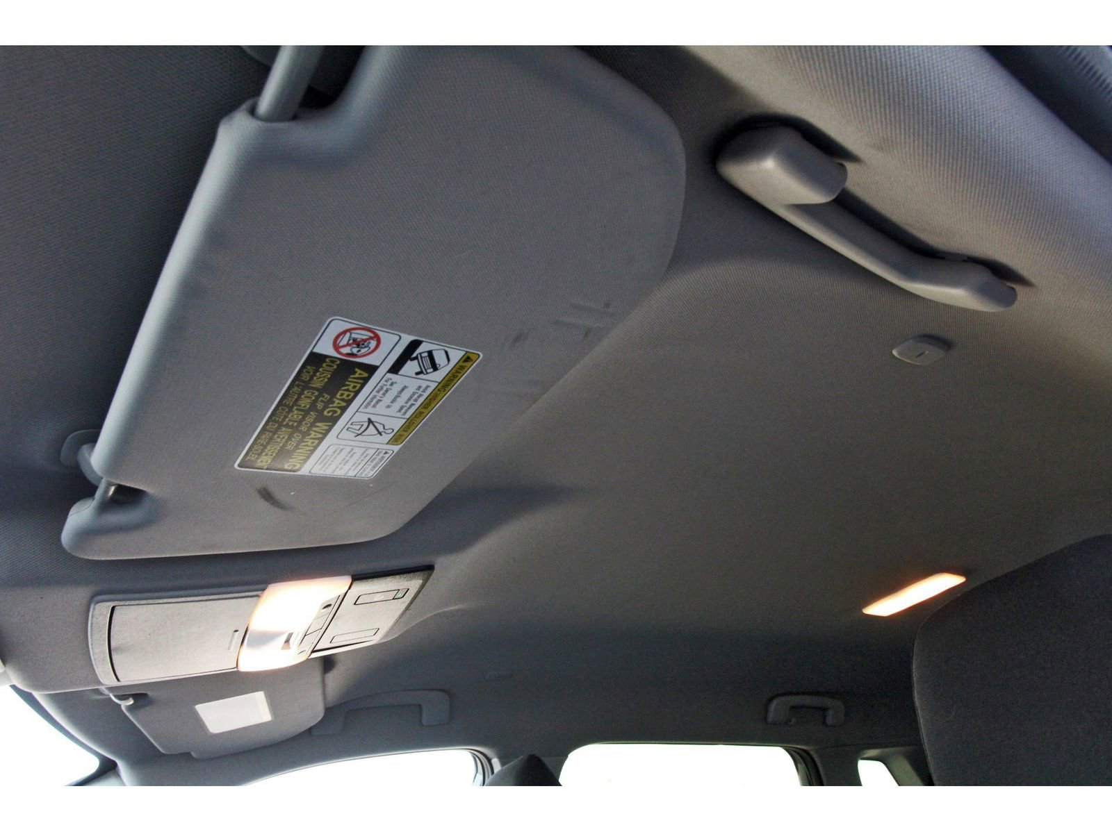 Used 2023 Nissan Rogue SV image 29