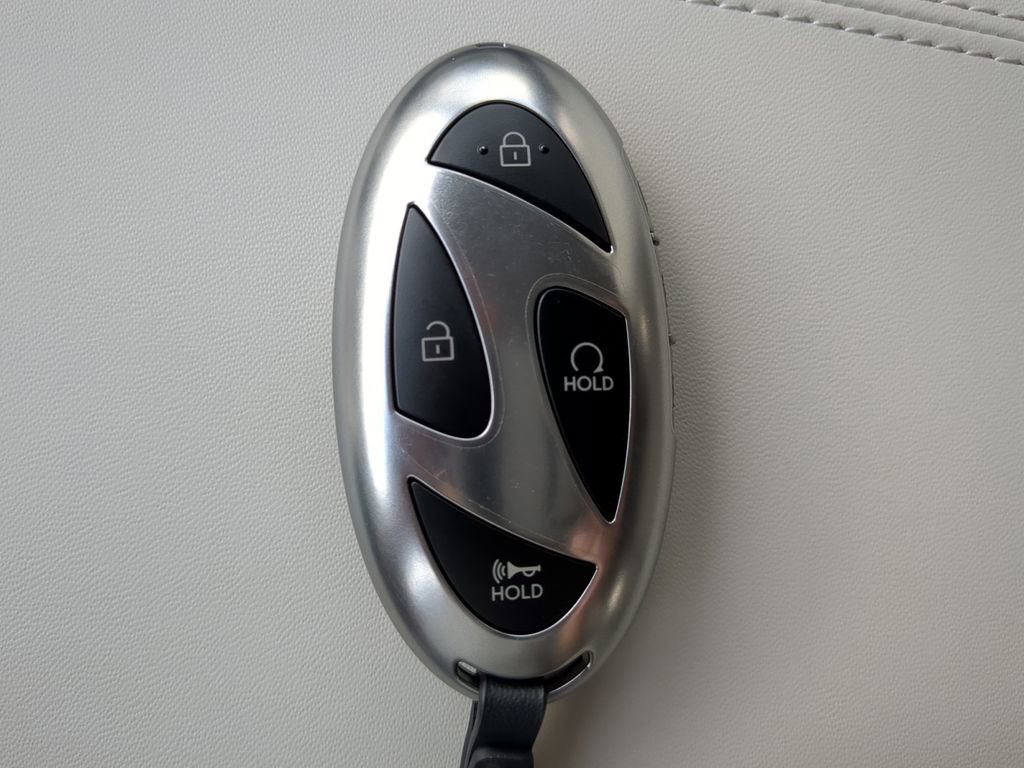 New 2025 Hyundai Santa Fe Limited image 29