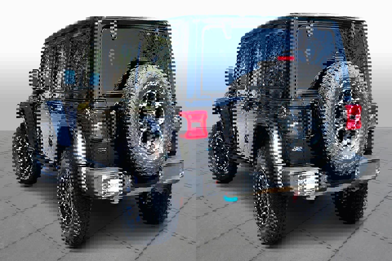 Used 2022 Jeep Wrangler Unlimited Rubicon 4xe w/ Cold Weather Group image 12