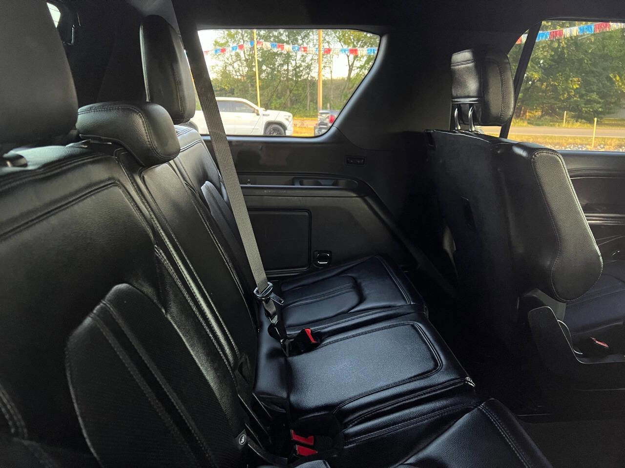 Used 2018 Ford Expedition Limited image 13