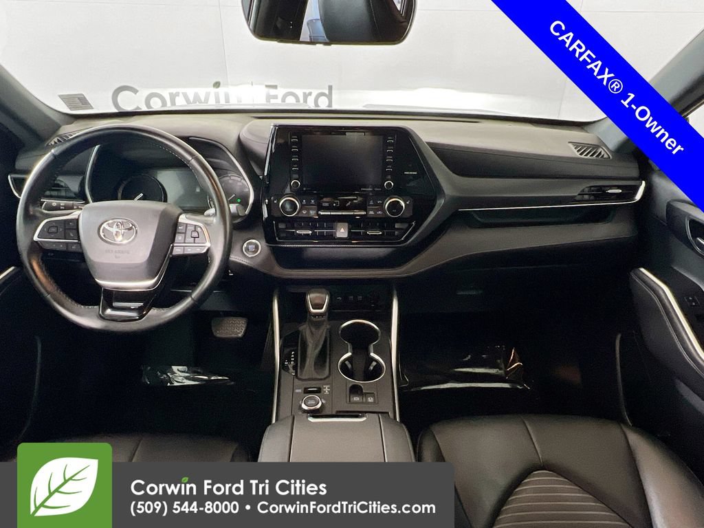 Used 2021 Toyota Highlander XSE AWD/4WD image 7