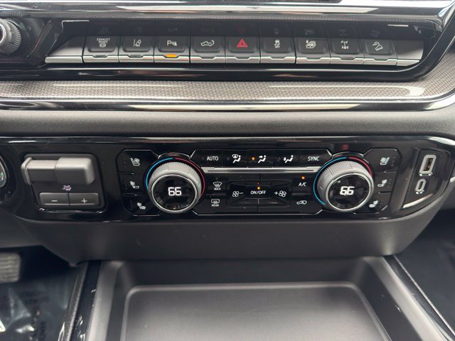 Used 2026 Chevrolet Silverado 2500 ZR2 AWD/4WD image 19