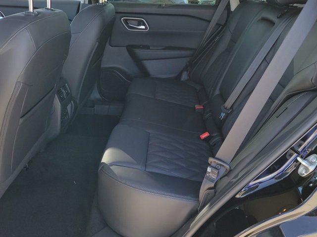 New 2026 Nissan Rogue Platinum w/ Tech Package image 7