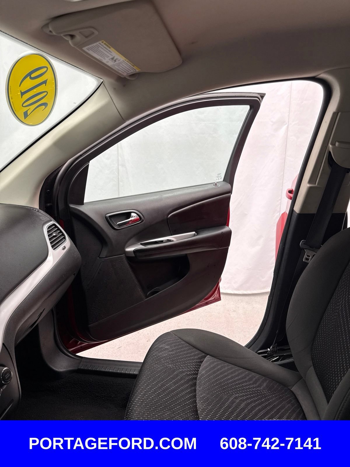 Used 2019 Dodge Journey SE FWD image 22