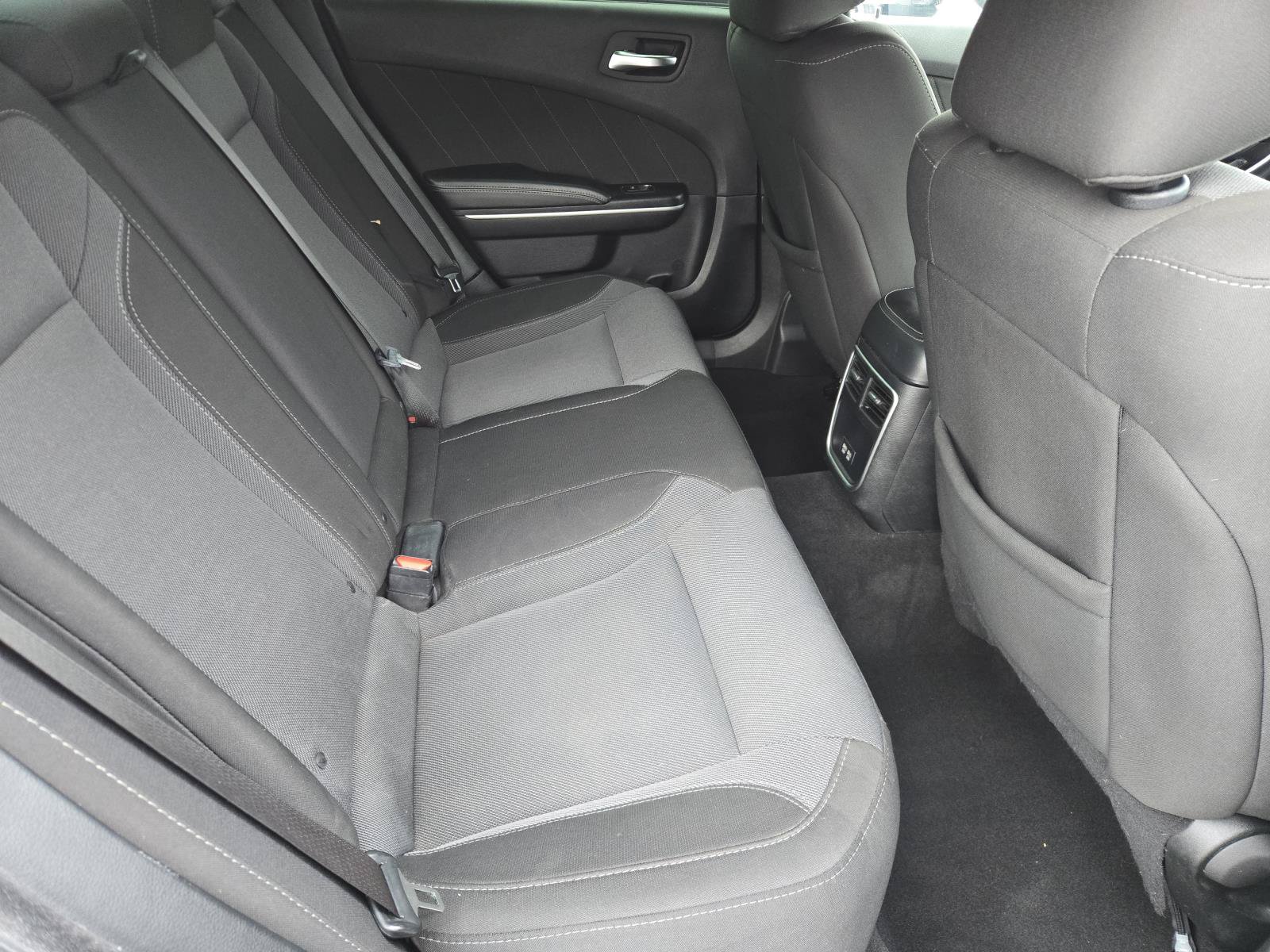 Used 2020 Dodge Charger SXT RWD image 28