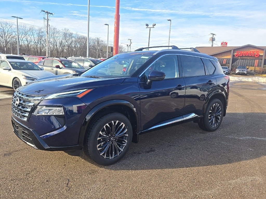 New 2026 Nissan Rogue Platinum image 3