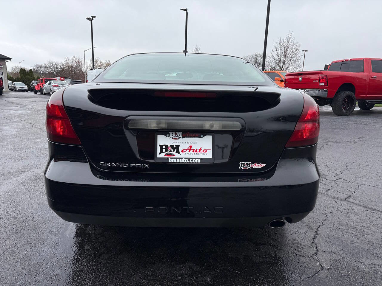 Used 2006 Pontiac Grand Prix w/ Sun And Sound Package image 6