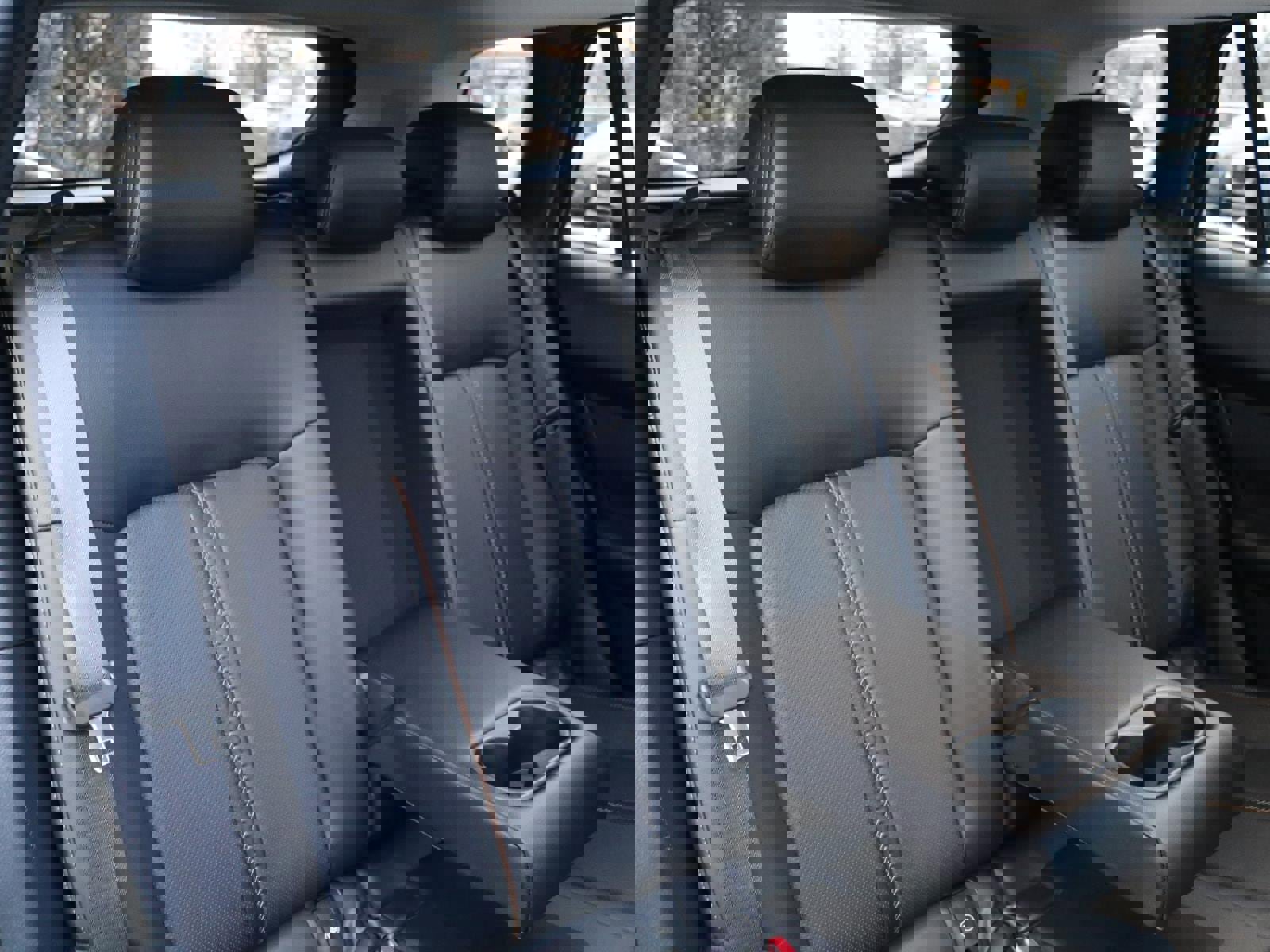 Certified 2025 MAZDA CX-50 AWD 2.5 Hybrid w/ Premium Pkg image 9