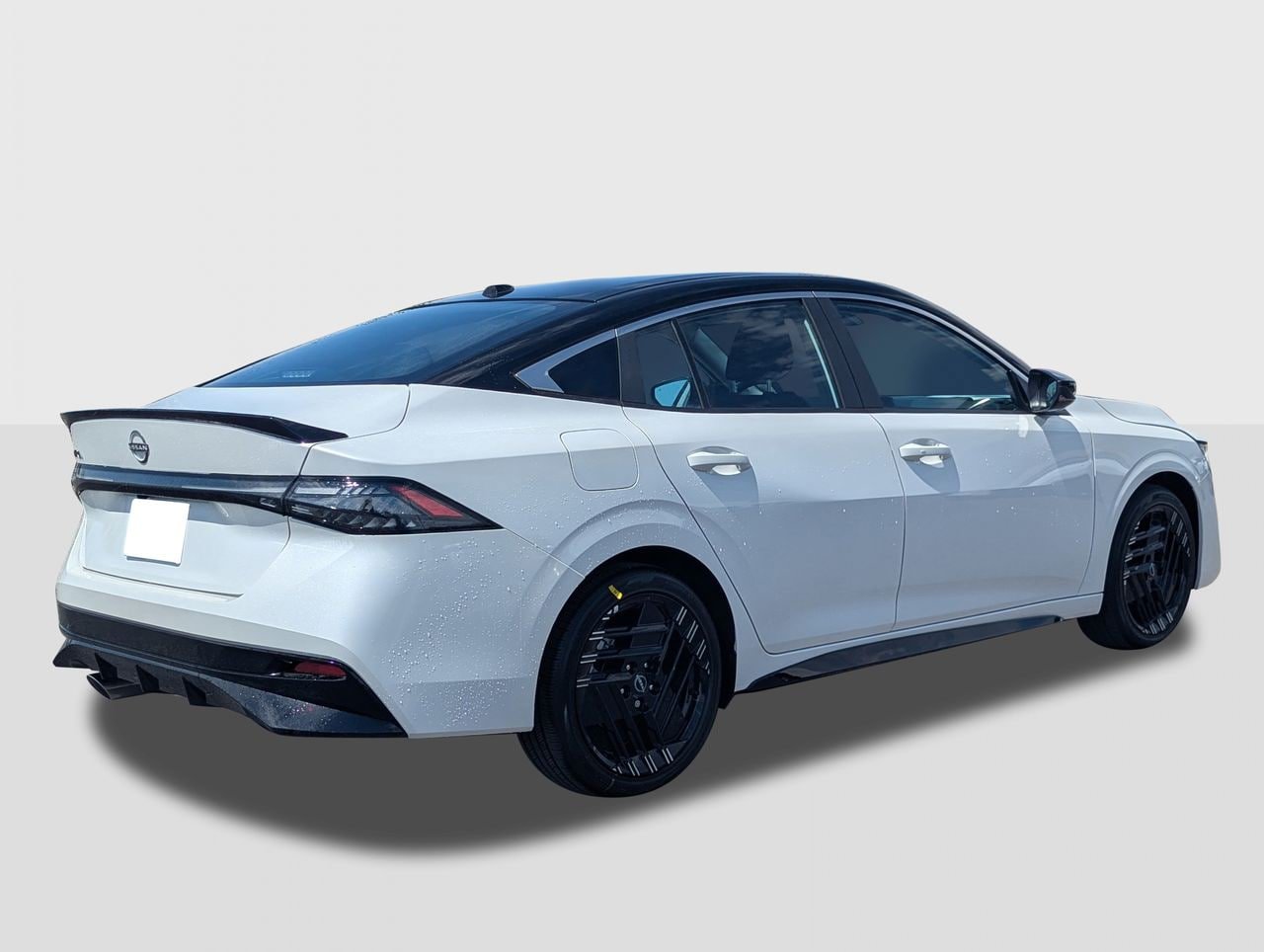 New 2027 Nissan Sentra SR FWD image 5