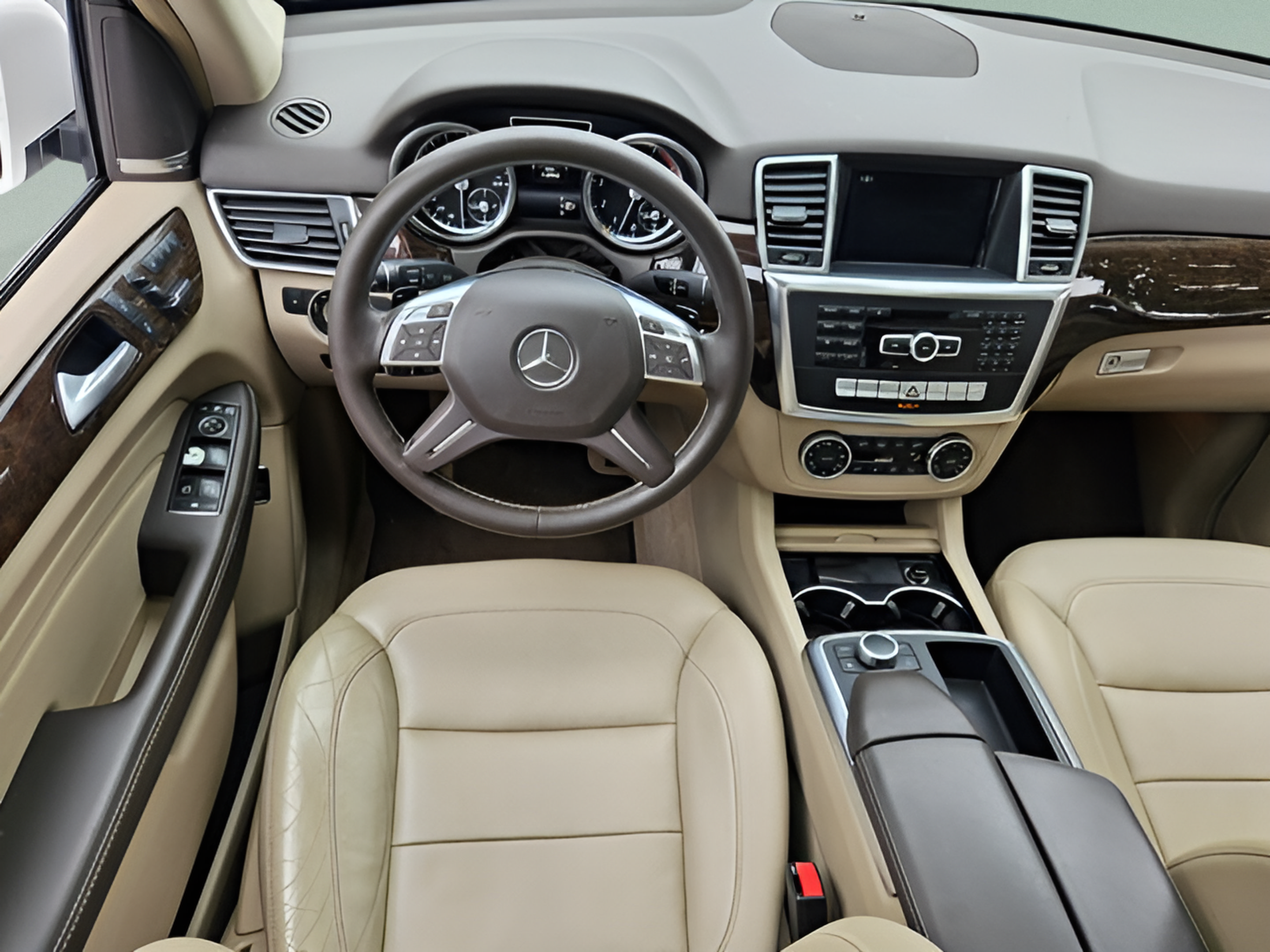 Used 2015 Mercedes-Benz ML 350 4MATIC image 22