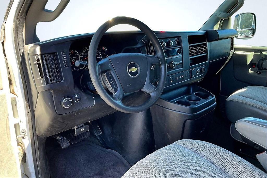 Used 2019 Chevrolet Express 3500 LT w/ LT Preferred Equipment Group image 14