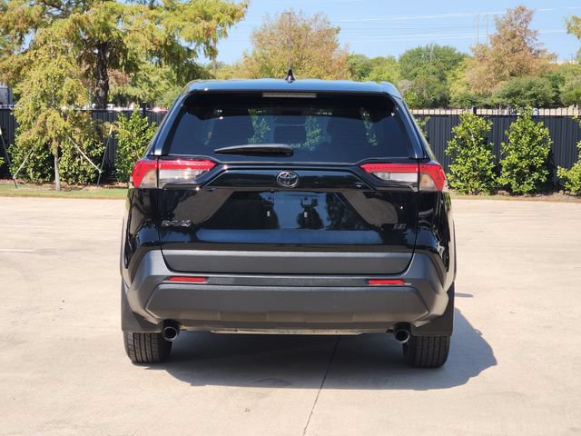 Used 2024 Toyota RAV4 LE FWD image 6