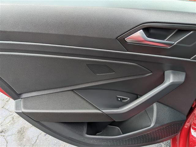 Used 2024 Volkswagen Jetta Sport image 17